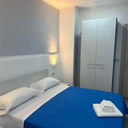 A Due Passi Dal Mare Bed and Breakfast Καταντζάρο Εξωτερικό φωτογραφία