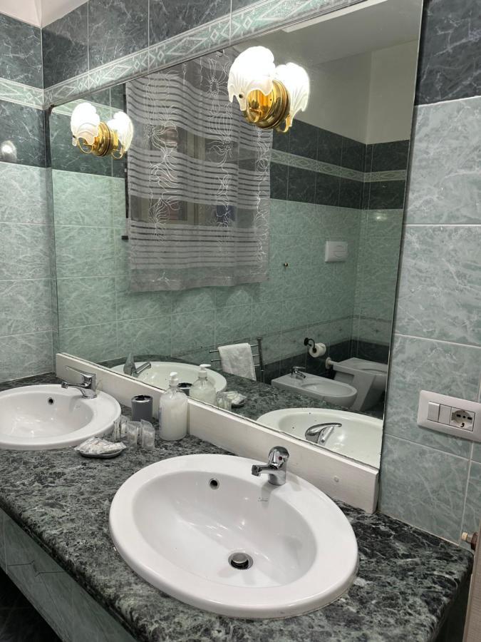 A Due Passi Dal Mare Bed and Breakfast Καταντζάρο Εξωτερικό φωτογραφία