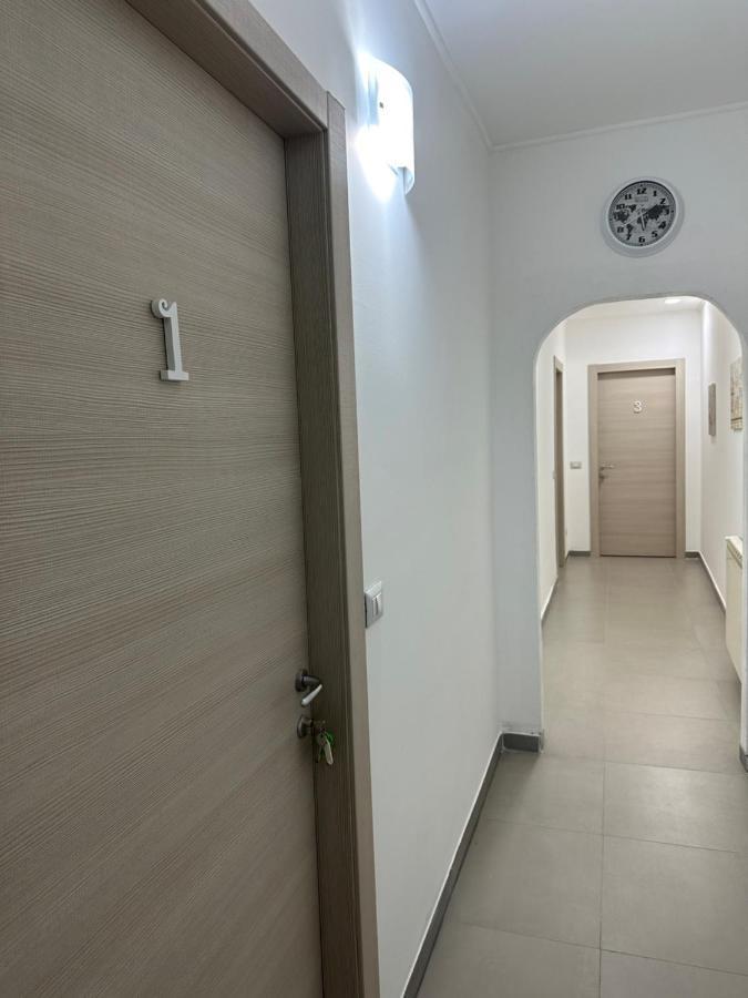 A Due Passi Dal Mare Bed and Breakfast Καταντζάρο Εξωτερικό φωτογραφία