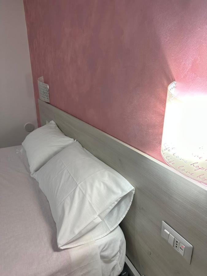 A Due Passi Dal Mare Bed and Breakfast Καταντζάρο Εξωτερικό φωτογραφία