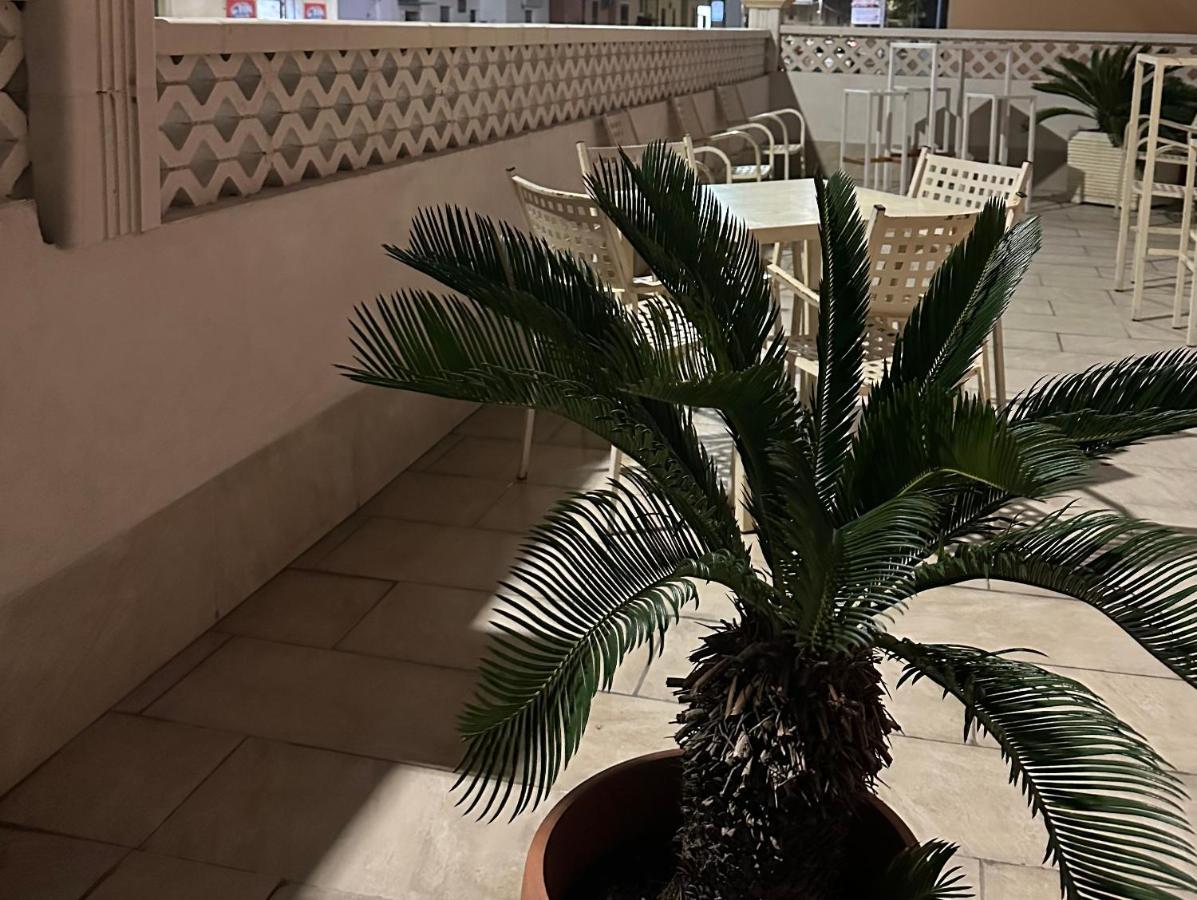 A Due Passi Dal Mare Bed and Breakfast Καταντζάρο Εξωτερικό φωτογραφία