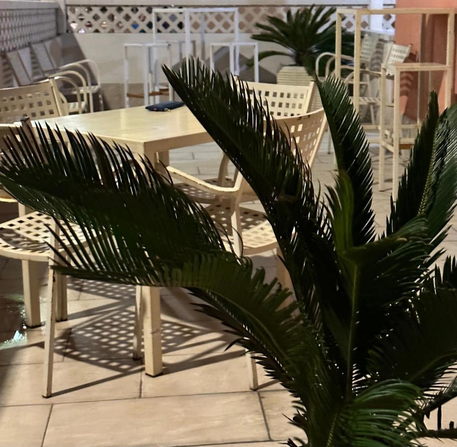 A Due Passi Dal Mare Bed and Breakfast Καταντζάρο Εξωτερικό φωτογραφία