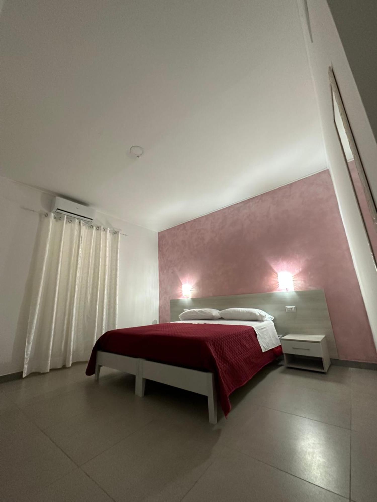 A Due Passi Dal Mare Bed and Breakfast Καταντζάρο Εξωτερικό φωτογραφία